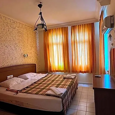 Hotell Damlatas Elegant 3*